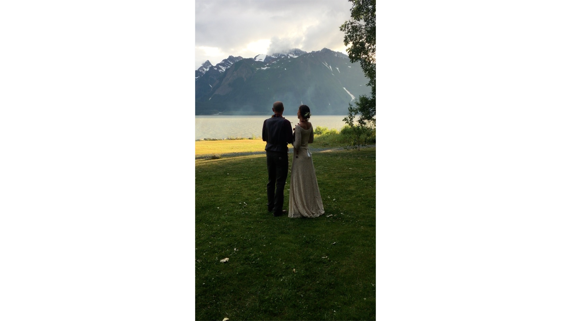 Chilkat Inlet Retreat Wedding Couple